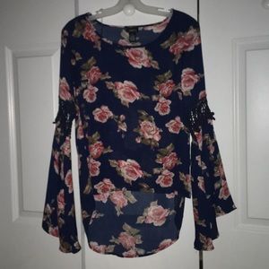 flowy top